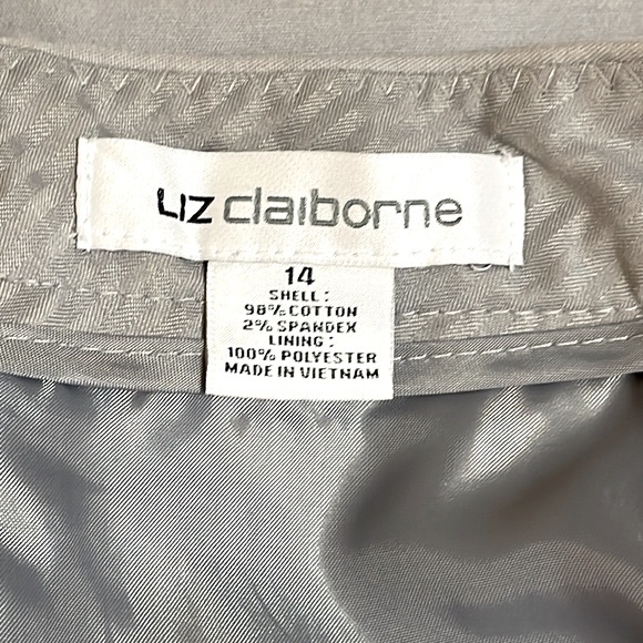 Liz Claiborne Grey Pencil, Size 14, Cotton & Spandex, Career Style, EUC - Picture 6 of 7